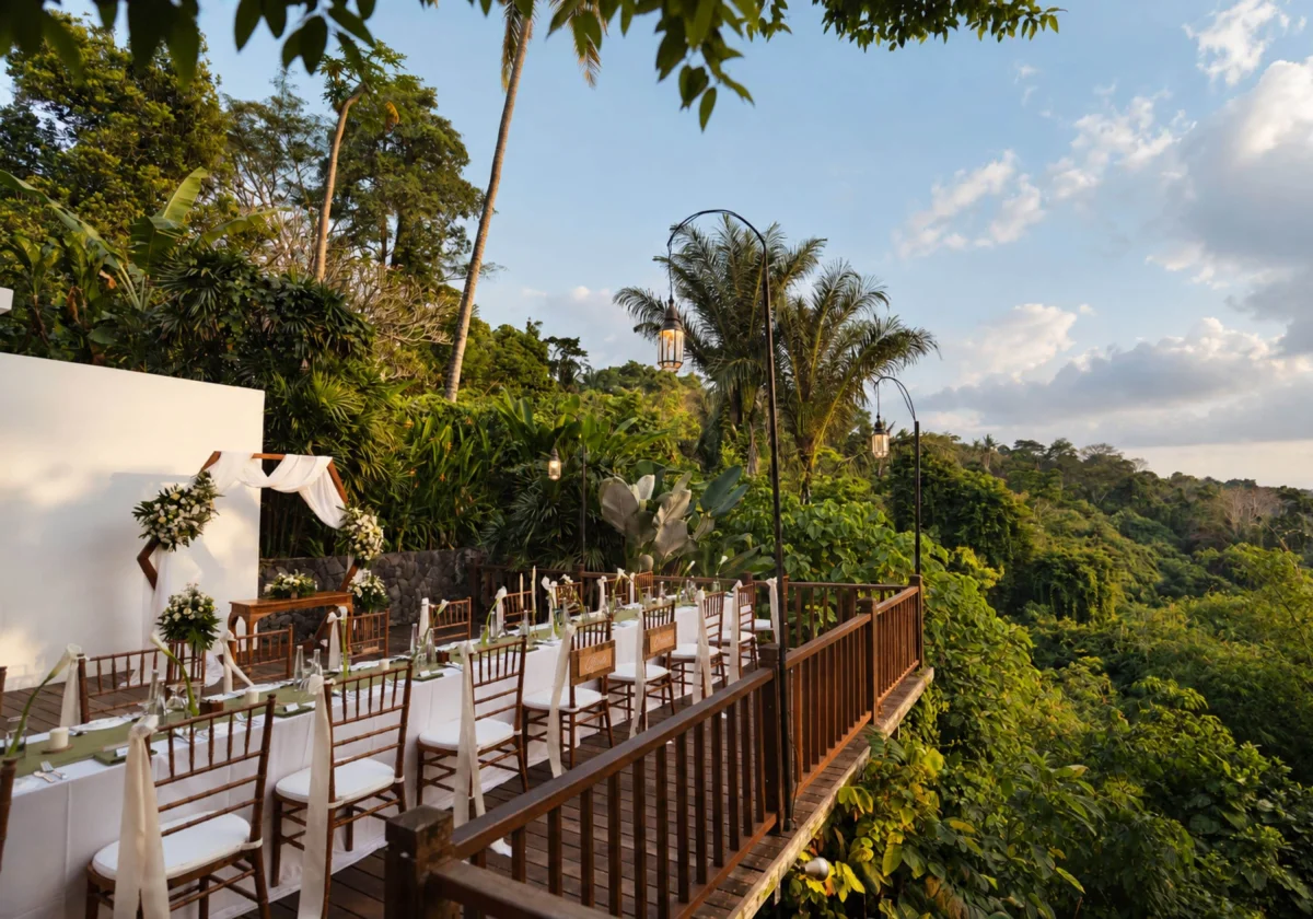 wedding-reception-table-setup-on-a-balcony-overlooking-the-forest-at-dining-corner-restaurant-in-kayumanis-ubud