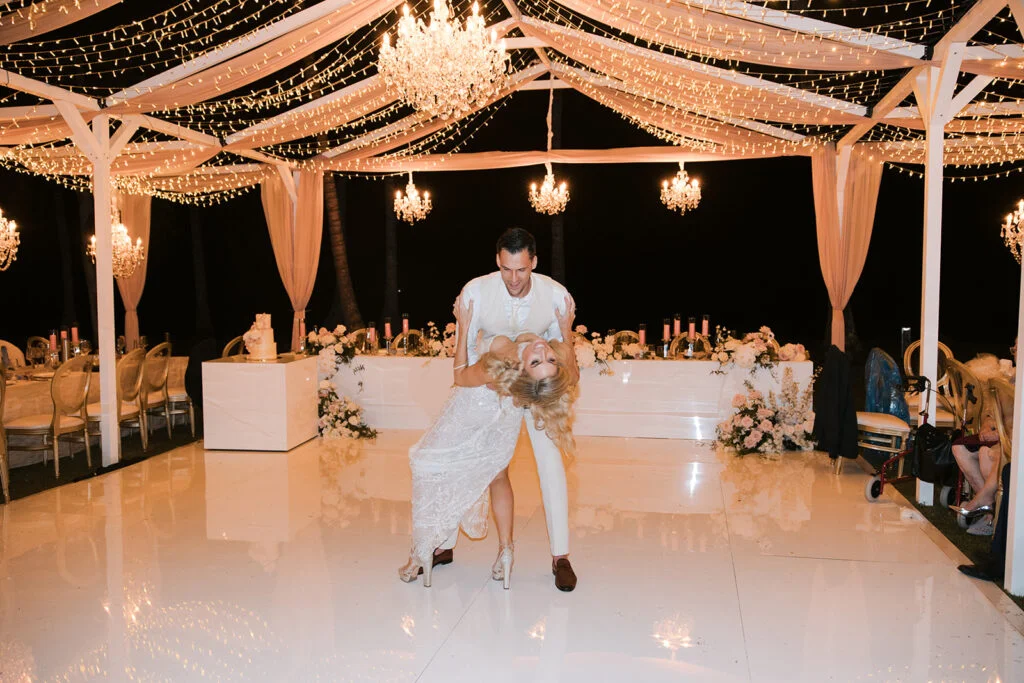 Real-Wedding-Nicole-Alex-Port-Douglas-reception-newlyweds-first-dance