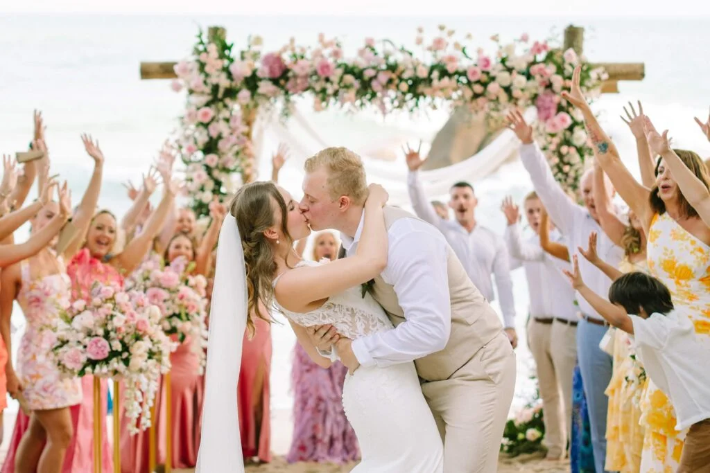 beach-wedding-ceremony-of-jessica-and-brandon-at-silavadee-pool-spa-resort-koh-samui-thailand