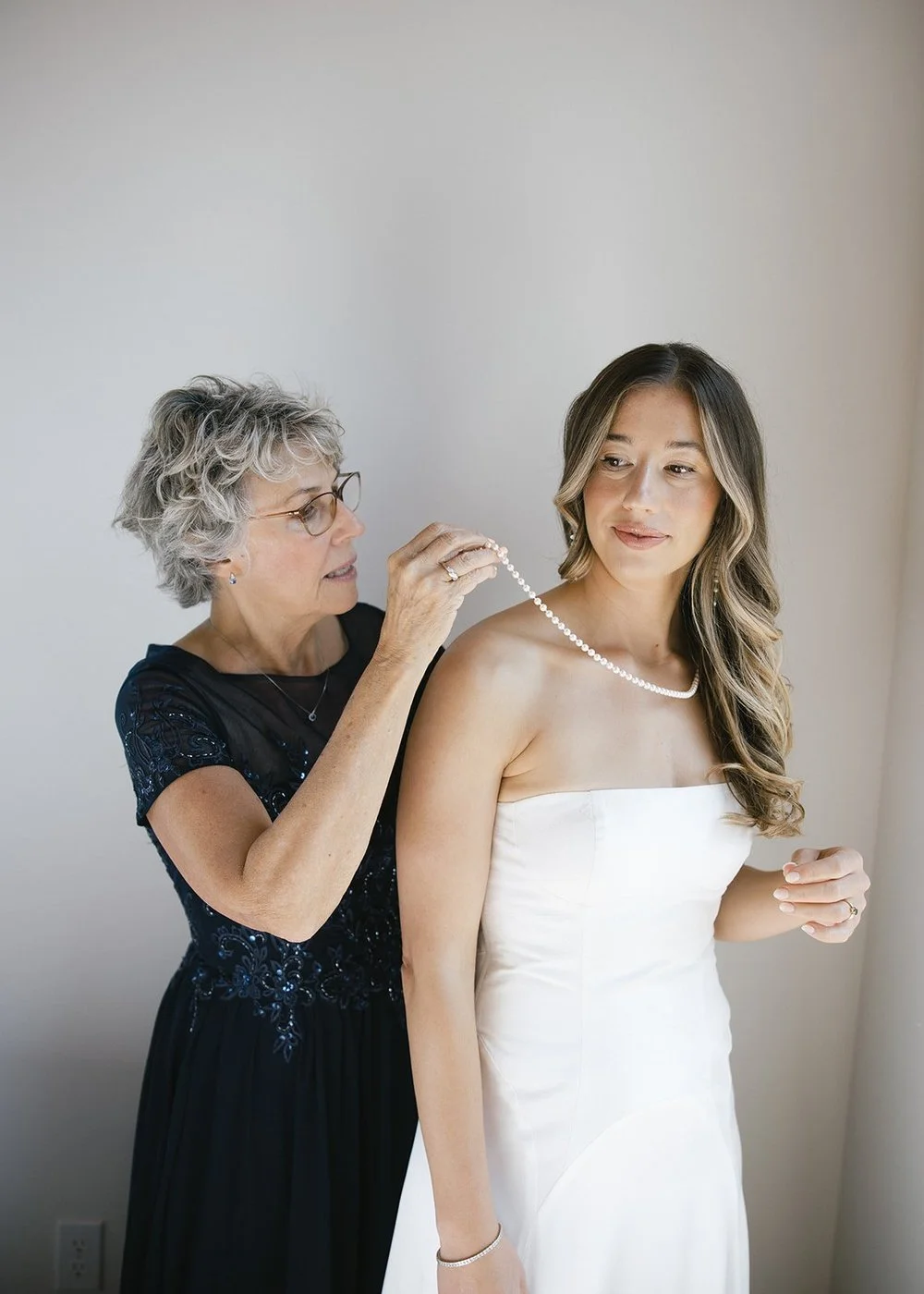 Bridalbliss.com | Columbia Gorge Wedding Planner | Oregon Event Design | Alixann Loosle Photography
