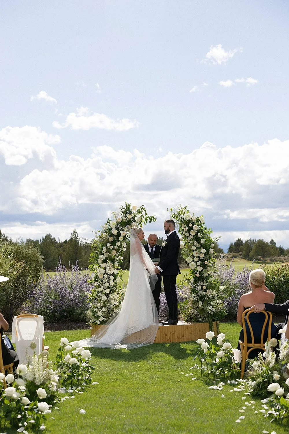Bridalbliss.com | Bend Wedding Planner | Central Oregon Event Design | Mercedes Lou Photography 