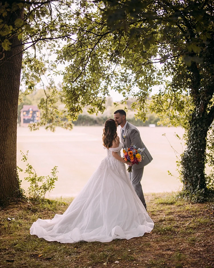 Nikki and Liam, London Shenley Club, Shenley, UK