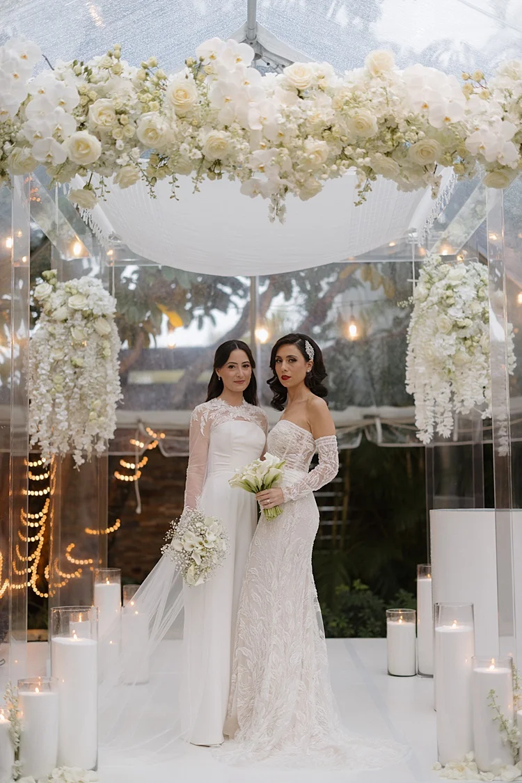 Liora and Tamara, The Club of Knights, Coral Gables, Florida, USA