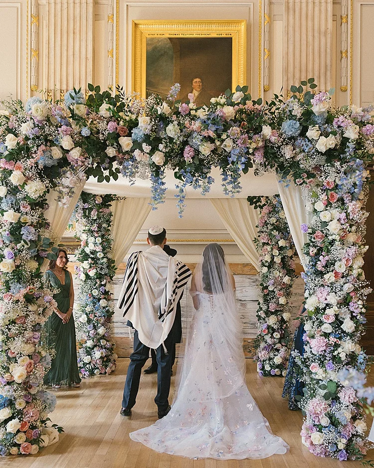Katy and Jordan’s Colorful Jewish Wedding at One Great George Street, London