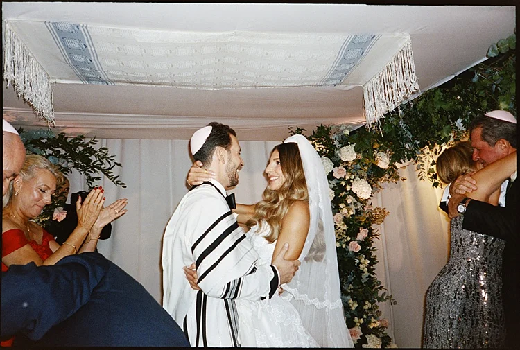 A Soft Pink Jewish Wedding at The Dorchester: Jessie and Elliot’s Planning Details