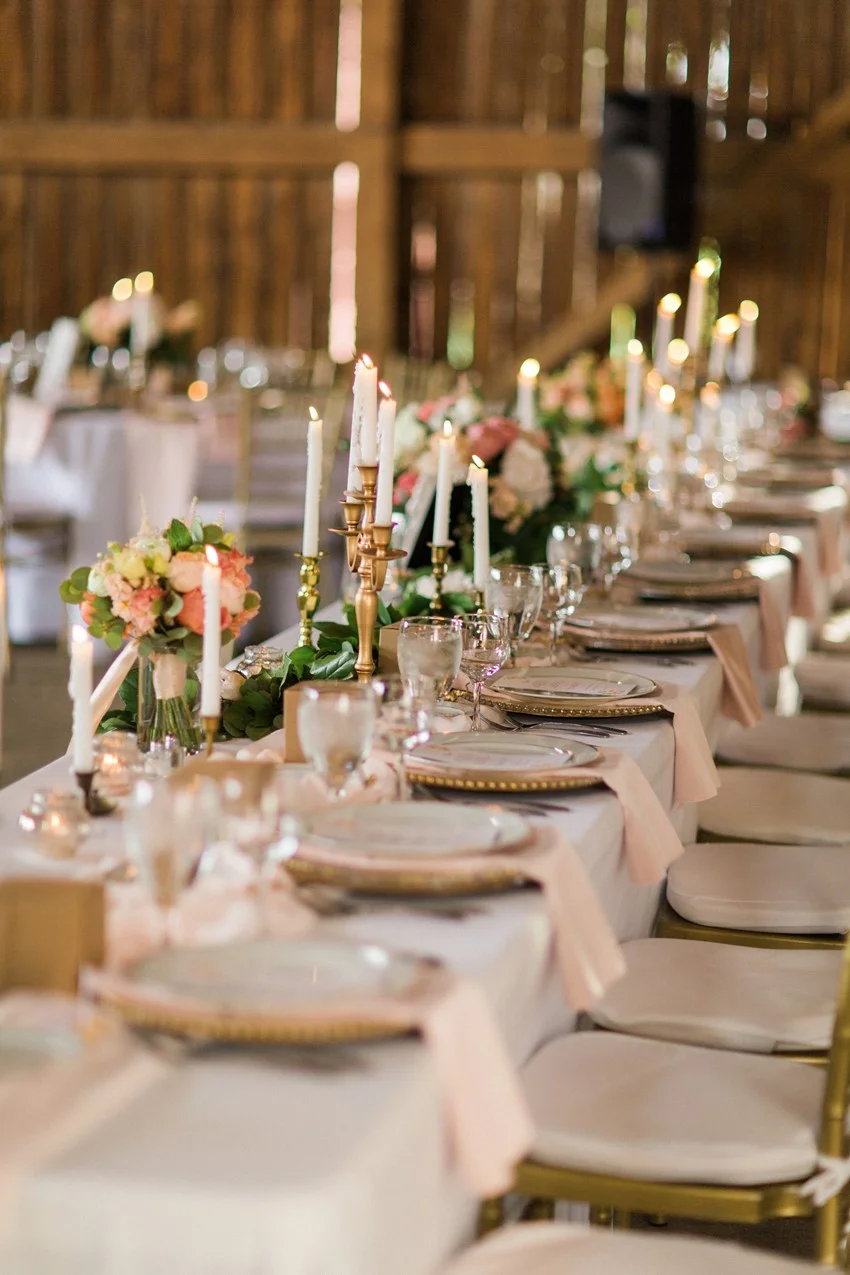 Elegant Barn Wedding Decor - A Romantic Modern-Vintage Wedding with an Elegant Barn Reception Romantic Modern-Vintage Wedding with an Elegant Barn Reception