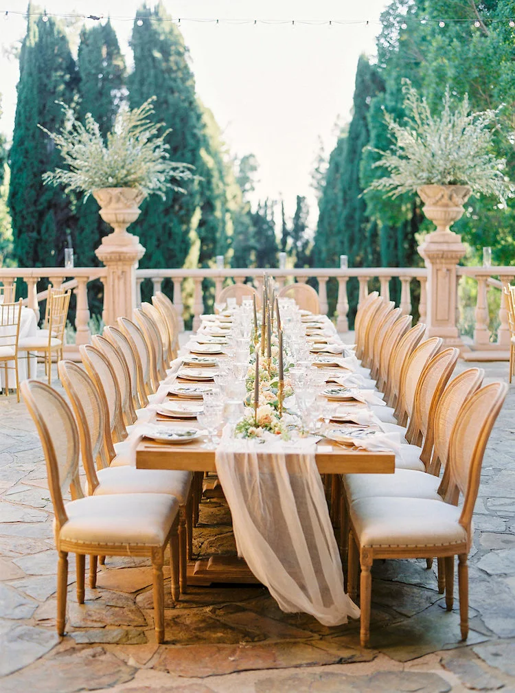 Elegant Outdoor Villa Wedding Reception