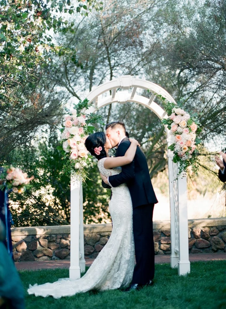 Romantic Garden Wedding Ceremony // Photography ~ Trynh Photo