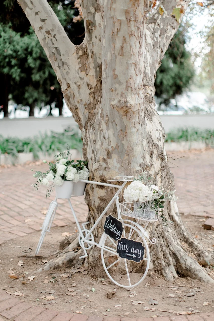 Romantic Modern-Vintage Wedding Ceremony Decor