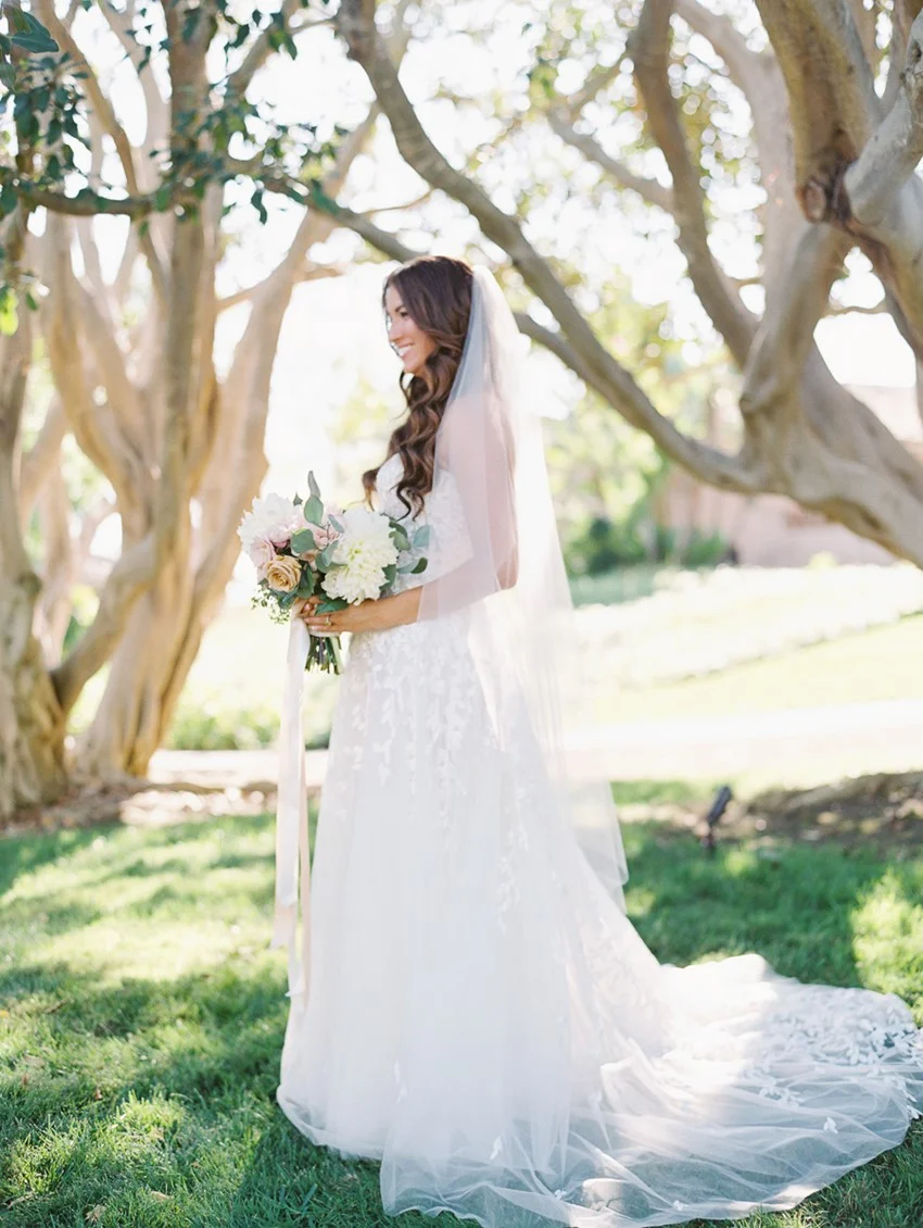 Romantic Timeless Bridal look // Photography ~ Carmen Santorelli Photography