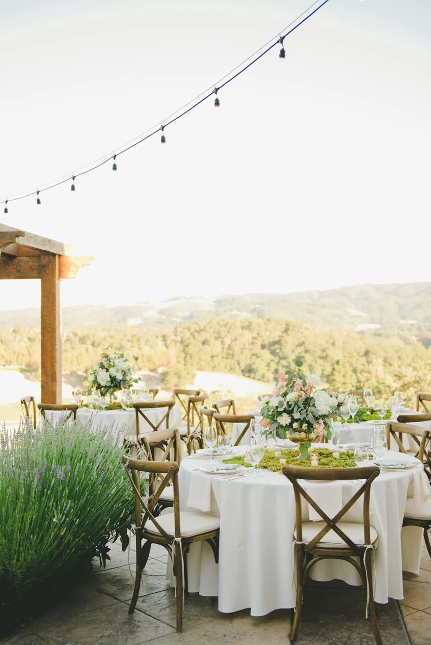 Lush Summer Wedding Reception // Photography by Onelove Photography http://www.onelove-photo.com