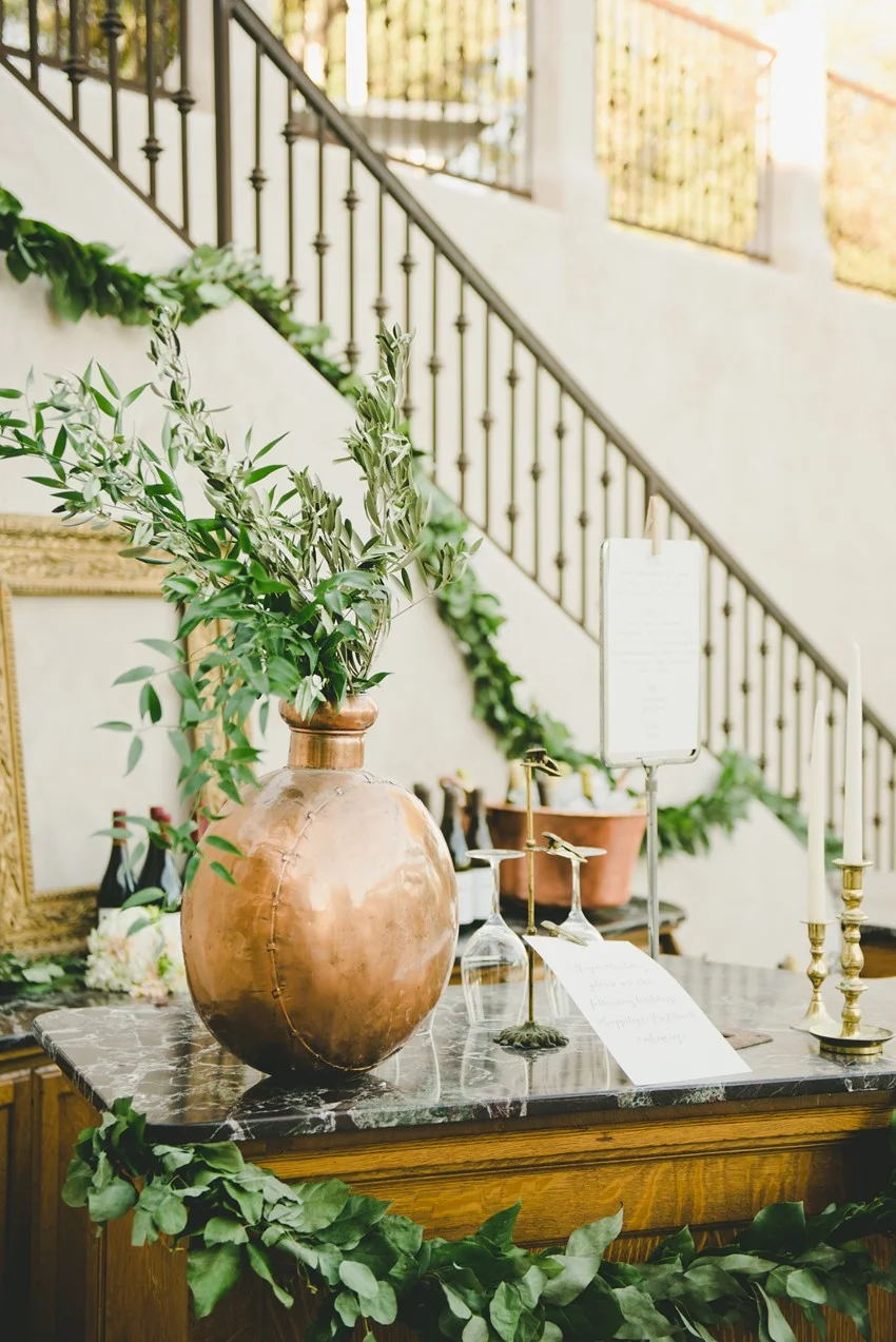 Wedding Reception Bar // Photography by Onelove Photography http://www.onelove-photo.com