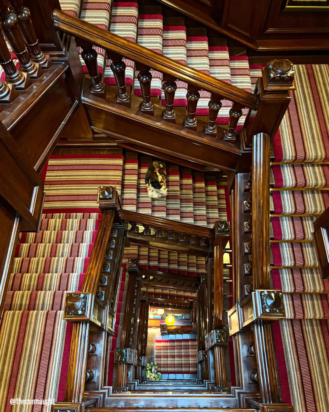 wedding venues in london stairs hotel theconnaught