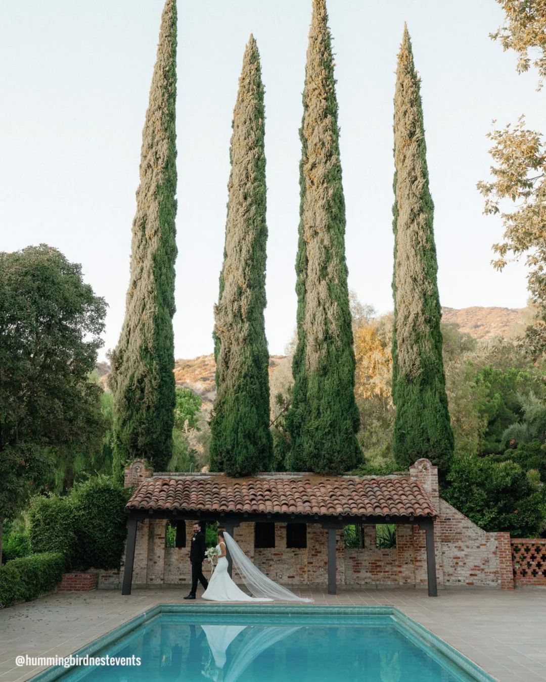 california wedding venues swimming pool bride groom hummingbirdnestevents