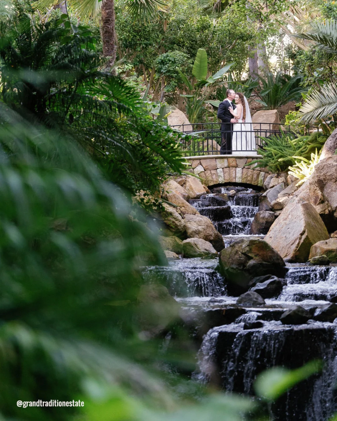 california wedding venues greenery bride groom grandtraditionestate
